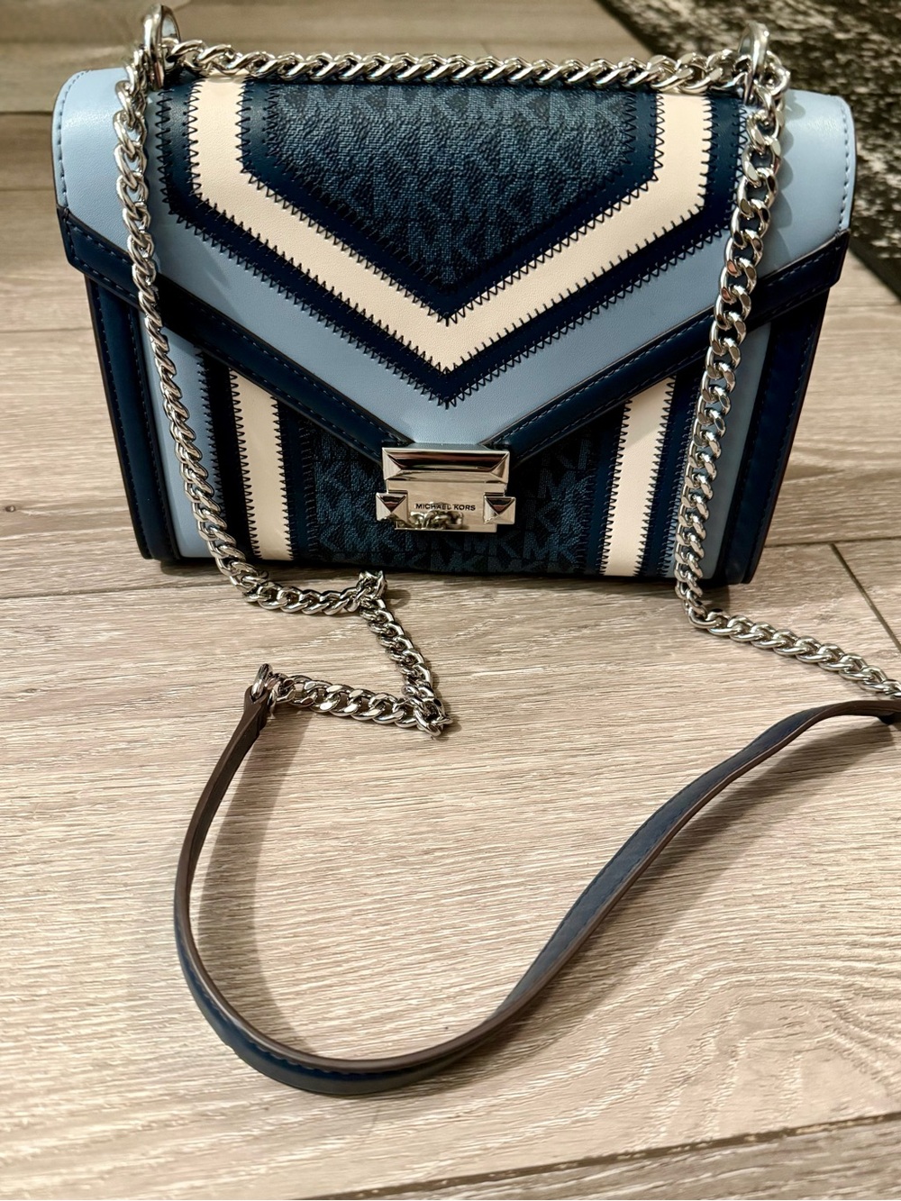 Michael Kors Whitney Medium Navy, Light Blue & Cream Chevron Crossbody Bag